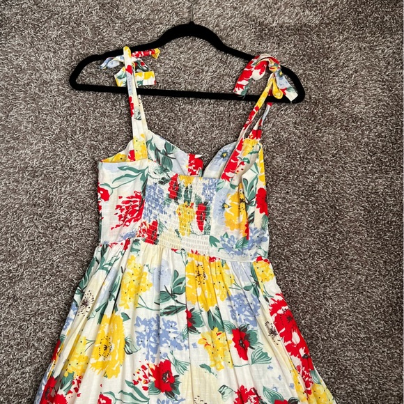 Urban Outfitters Floral Dress NWOT - Picture 6 of 11
